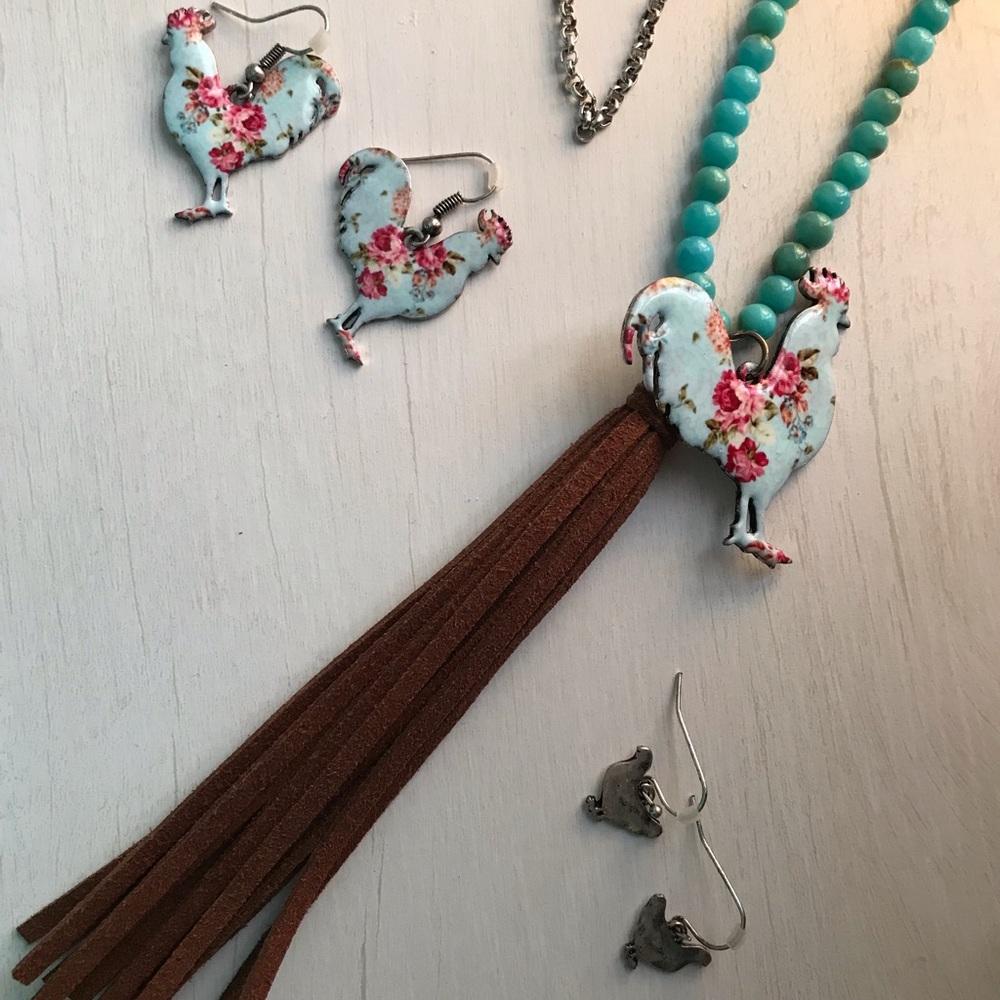 Chicken Turquoise Necklace/Earring Set